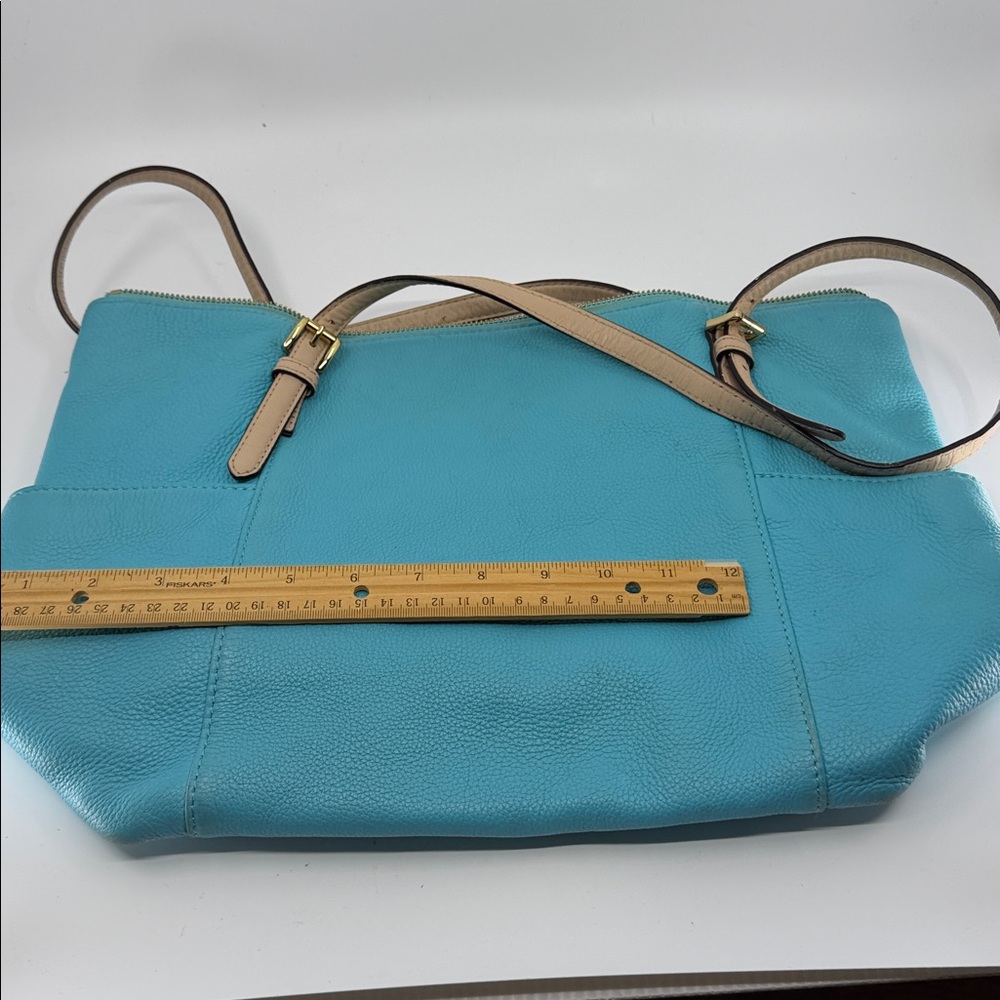 Michael Kors Vibrant Blue Shoulder Bag - Picture 9 of 10